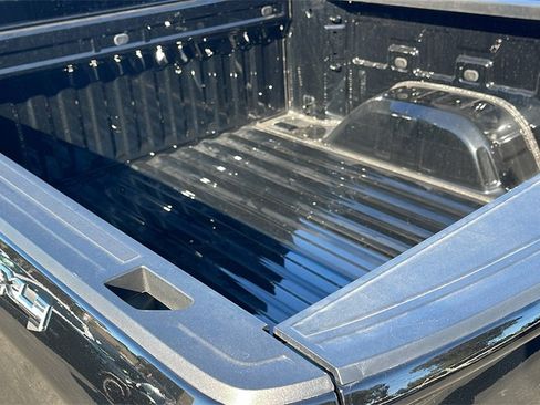 New 2026 GMC Sierra 1500 Elevation image 25