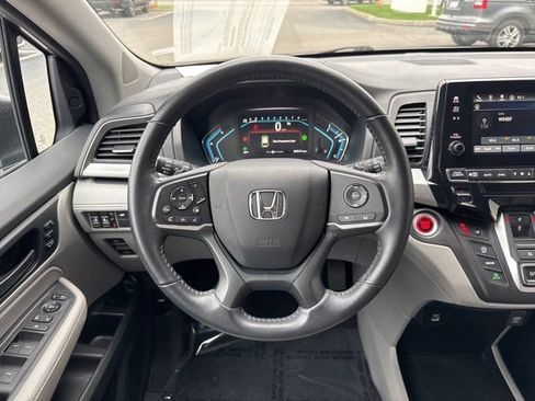 Used 2024 Honda Odyssey EX-L image 13
