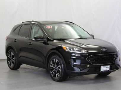 Used 2022 Ford Escape SE w/ SE Sport Appearance Package