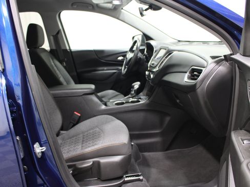 Used 2022 Chevrolet Equinox LT FWD image 26