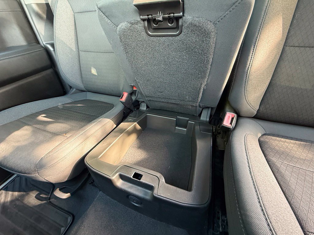 Used 2019 Chevrolet Silverado 1500 LT w/ All-Star Edition AWD/4WD image 22