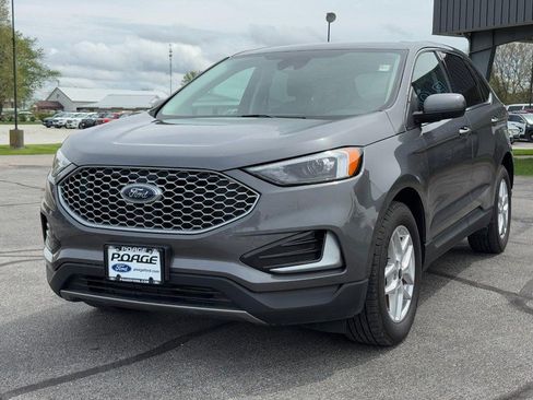Used 2023 Ford Edge SEL AWD/4WD image 8
