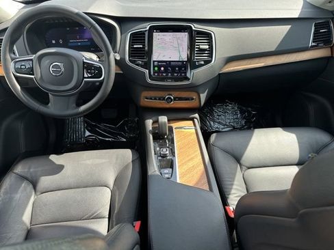 Certified 2023 Volvo XC90 B6 Plus w/ Protection Package Premier image 17