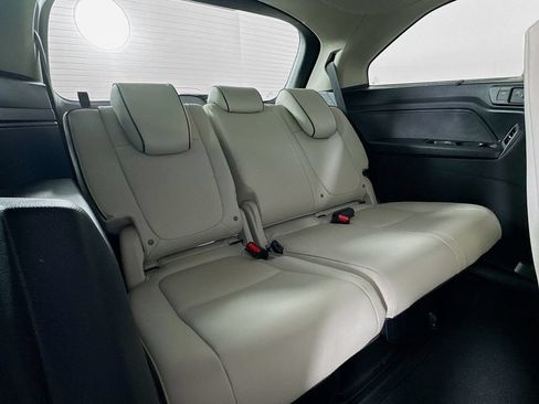 Used 2026 Honda Odyssey Touring image 39