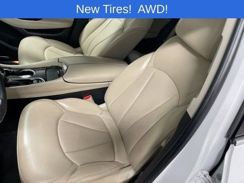 Used 2020 Buick Envision Premium AWD/4WD image 12