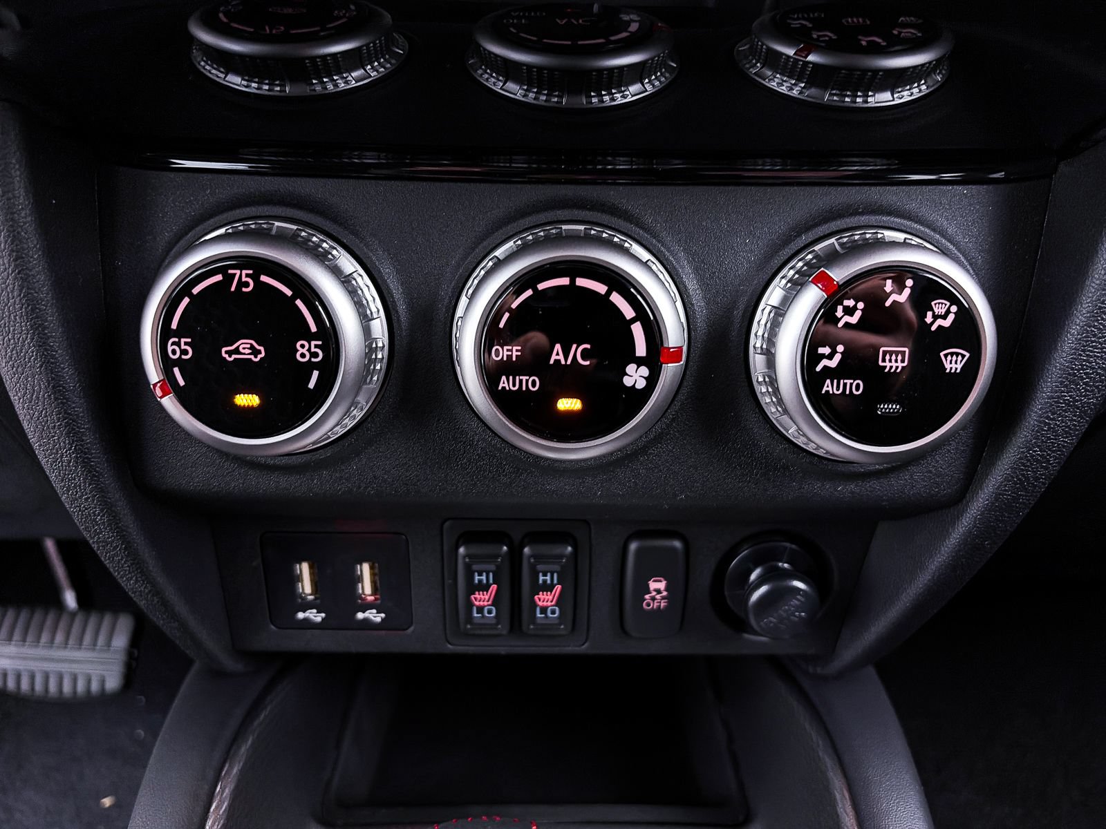 Used 2026 Mitsubishi Outlander Sport LE AWD/4WD image 15