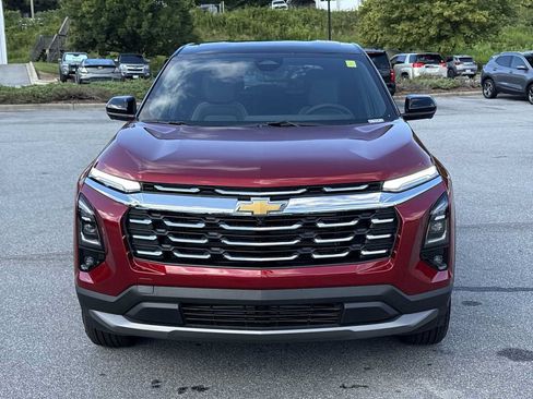 New 2027 Chevrolet Equinox LT w/ Convenience Package II AWD/4WD image 3