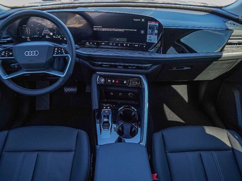 New 2025 Audi Q5 Premium image 18