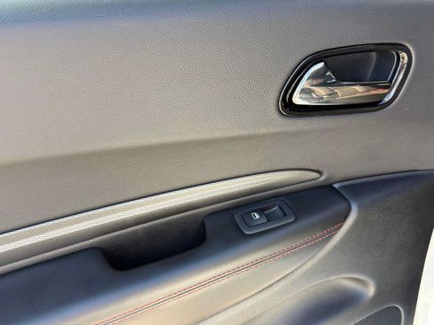Used 2025 Dodge Durango GT RWD image 24