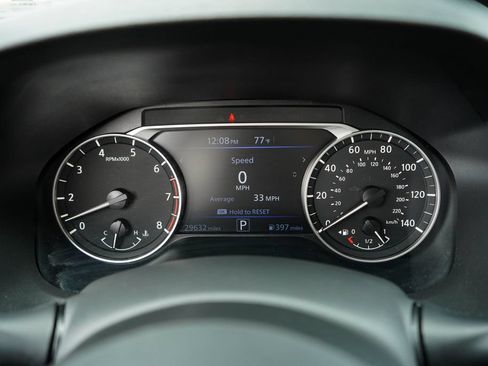Used 2025 Nissan Altima 2.5 SV FWD image 25