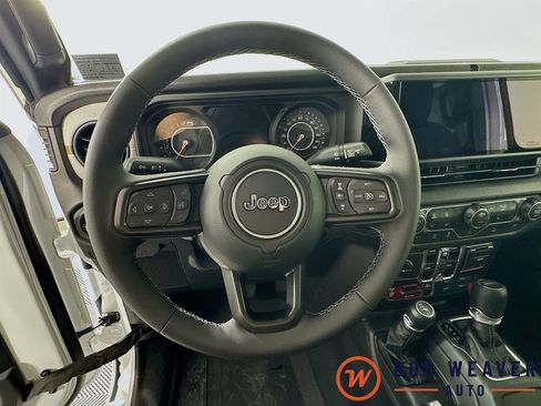 New 2026 Jeep Gladiator Sport image 11