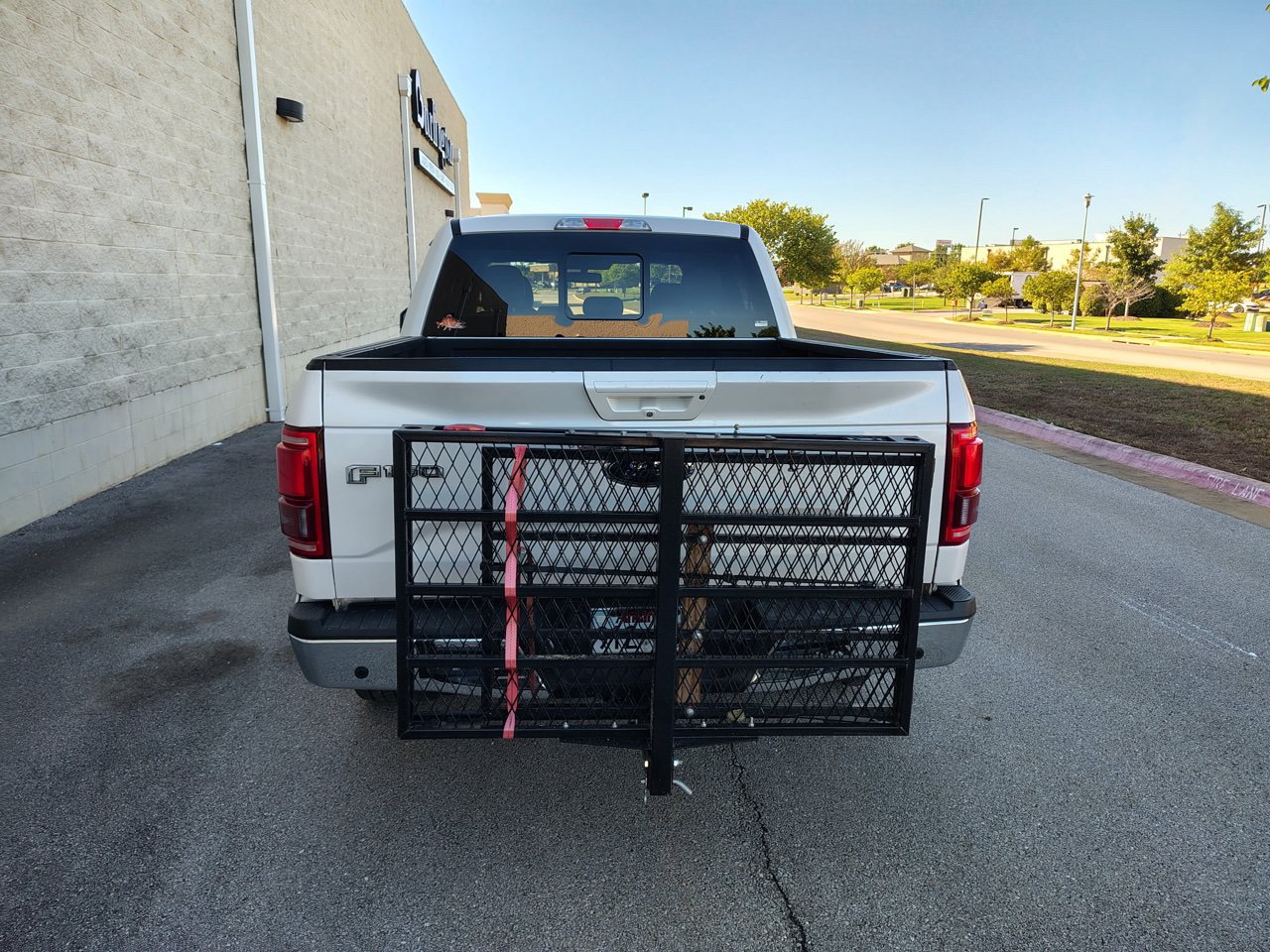 Used 2016 Ford F150 Lariat w/ Equipment Group 501A Mid AWD/4WD image 6
