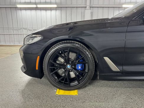 Used 2023 BMW M550i xDrive AWD/4WD image 16