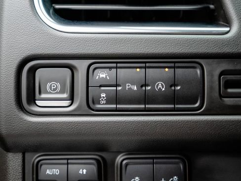 Certified 2023 Chevrolet Suburban RST AWD/4WD image 17