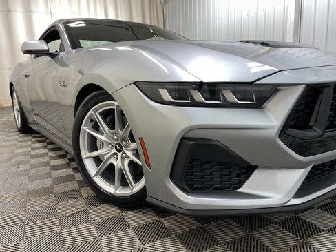 Used 2024 Ford Mustang GT Premium RWD image 43