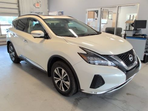 Used 2024 Nissan Murano SV AWD/4WD image 7