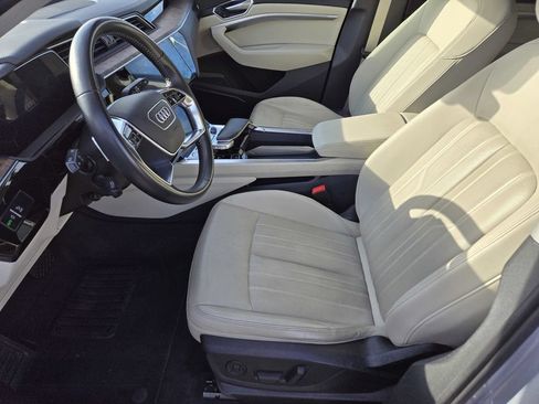Used 2019 Audi e-tron Premium Plus AWD/4WD image 13