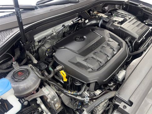 Used 2024 Volkswagen Tiguan SE R-Line w/ MDO Package, Three-Row image 80