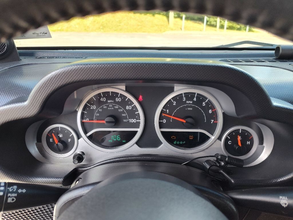 Used 2009 Jeep Wrangler Rubicon w/ PWR Convenience Group AWD/4WD image 17