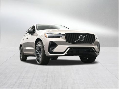 New 2026 Volvo XC60 T8 Ultra w/ Protection Package Premier AWD/4WD image 27