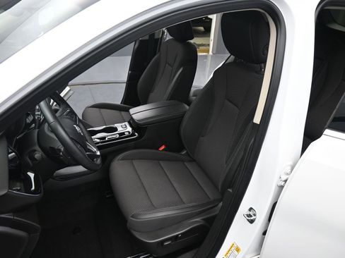 Used 2023 Buick Envision Preferred image 11