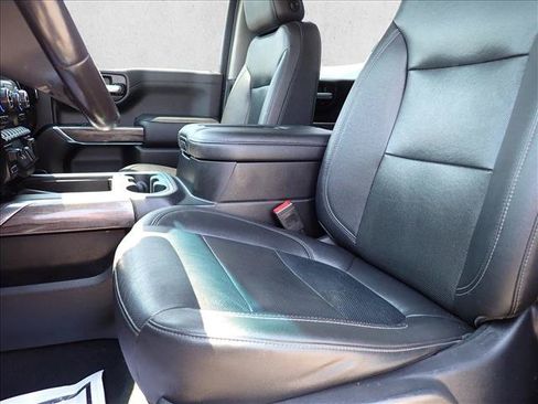 Used 2021 Chevrolet Silverado 1500 LTZ w/ LTZ Convenience Package II AWD/4WD image 11
