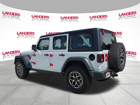Used 2025 Jeep Wrangler Unlimited Sport AWD/4WD image 5