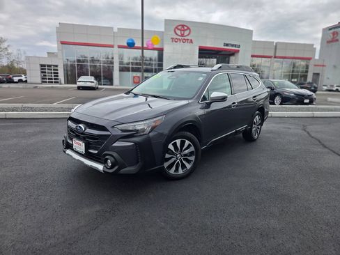 Used 2024 Subaru Outback Touring XT AWD/4WD image 1