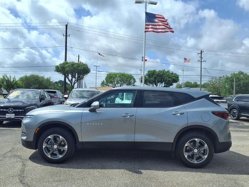Used 2025 Chevrolet Blazer LT image 24