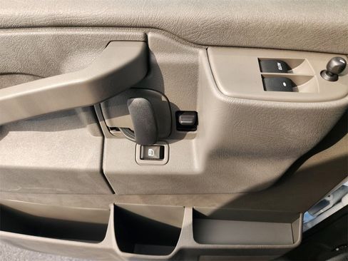 New 2025 Chevrolet Express 2500 w/ Driver Convenience Package image 17