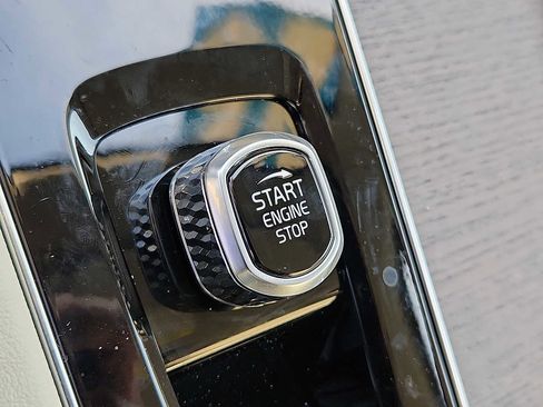 Used 2026 Volvo XC90 B6 Ultra w/ Protection Package image 22