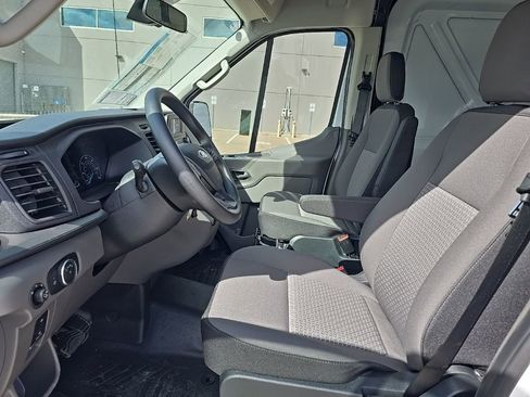 New 2025 Ford Transit 250 148 Medium Roof image 3