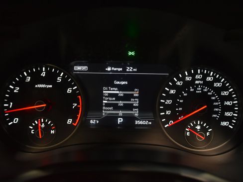 Used 2018 Kia Stinger GT2 image 26