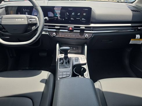 New 2027 Kia Sportage EX FWD image 15