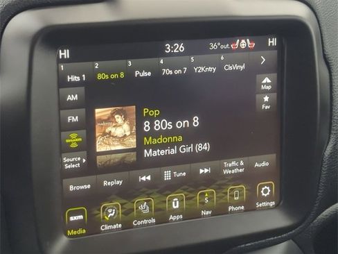 Used 2022 Jeep Renegade Limited w/ Sun, Sound & Wheels Group image 17