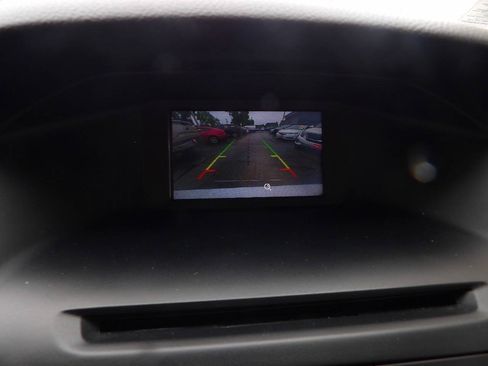 Used 2016 Ford Focus SE FWD image 10