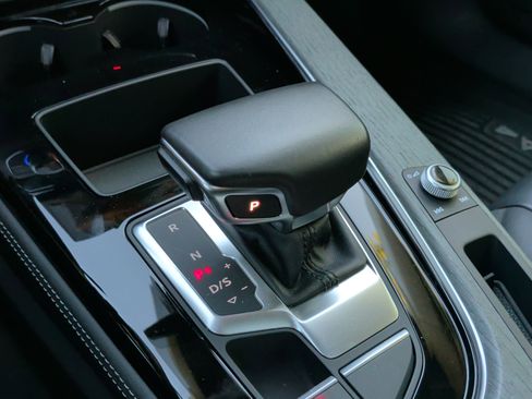 Certified 2022 Audi A4 2.0T Premium Plus w/ Premium Plus Package image 27