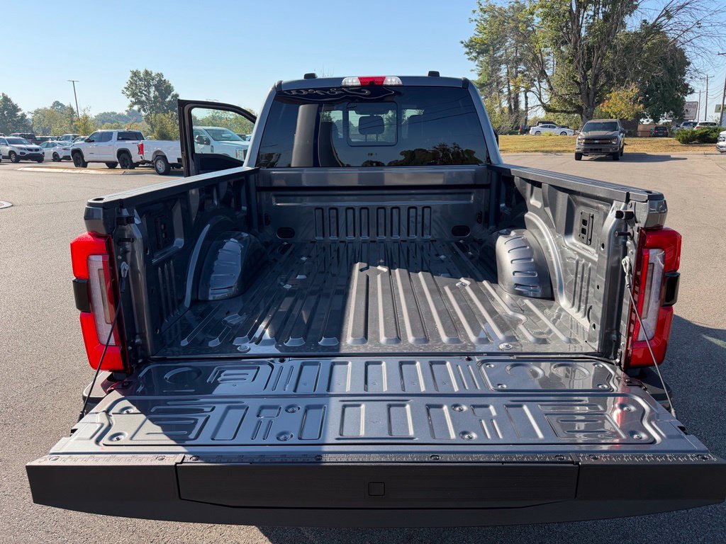 New 2026 Ford F250 Platinum AWD/4WD image 32