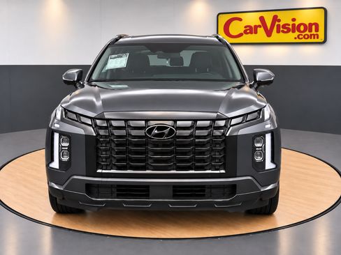 Used 2025 Hyundai Palisade XRT FWD image 3