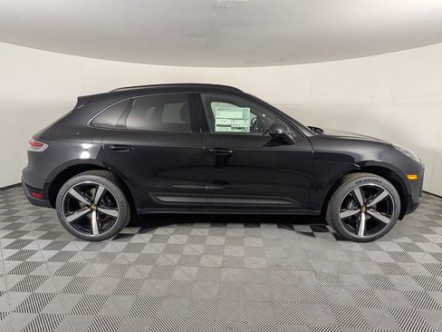 New 2026 Porsche Macan AWD/4WD image 8