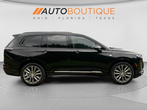 Used 2021 Cadillac XT6 Sport w/ Platinum Package AWD/4WD image 6