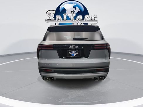 New 2026 Chevrolet Traverse LT image 8