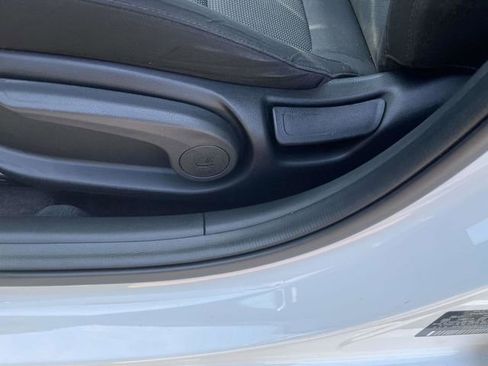 Used 2022 Hyundai Accent SE FWD image 10