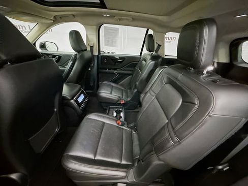 Used 2022 Lincoln Aviator Reserve w/ Elements Package Plus image 25