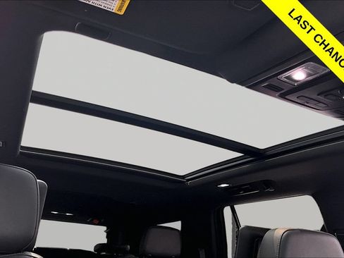 Used 2021 Chevrolet Tahoe Z71 w/ Rear Media and Nav Package AWD/4WD image 22