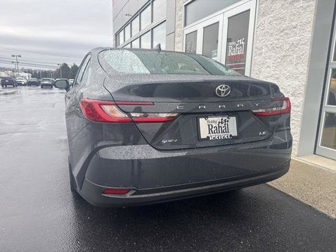 Certified 2025 Toyota Camry LE image 5