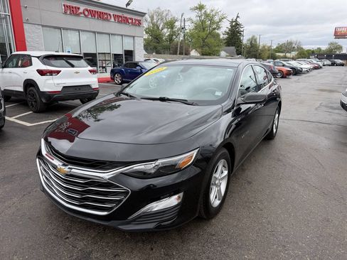 Used 2020 Chevrolet Malibu LS FWD image 1
