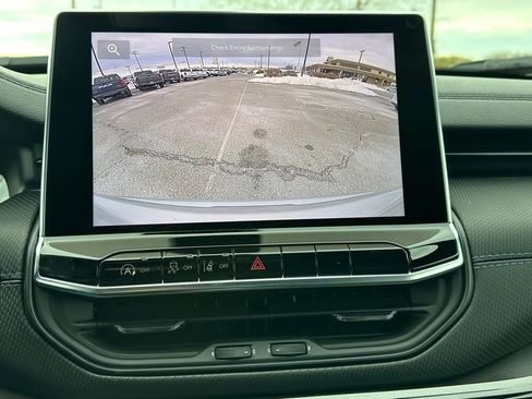 New 2026 Jeep Compass Latitude image 27