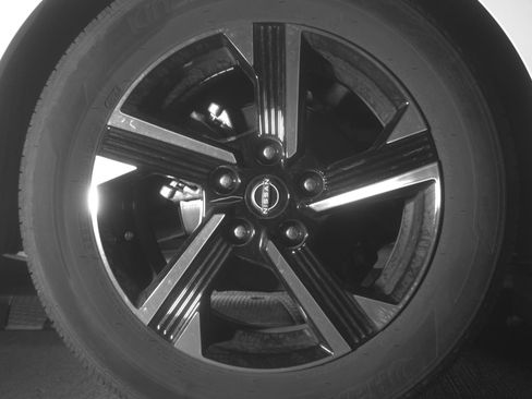 Used 2025 Nissan Sentra SV image 15