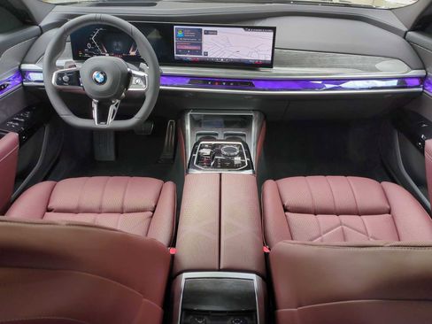 New 2025 BMW 760i xDrive w/ Executive Package image 16